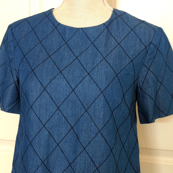 Kate Spade "Be Darling" Quilted Chambray Quilted Shift Dress - Picture 3 of 6